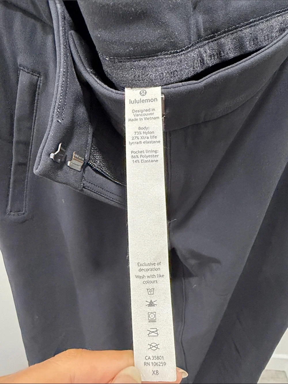 Women’s Lululemon size 0 Stretchy Athliesure Dress Pants
